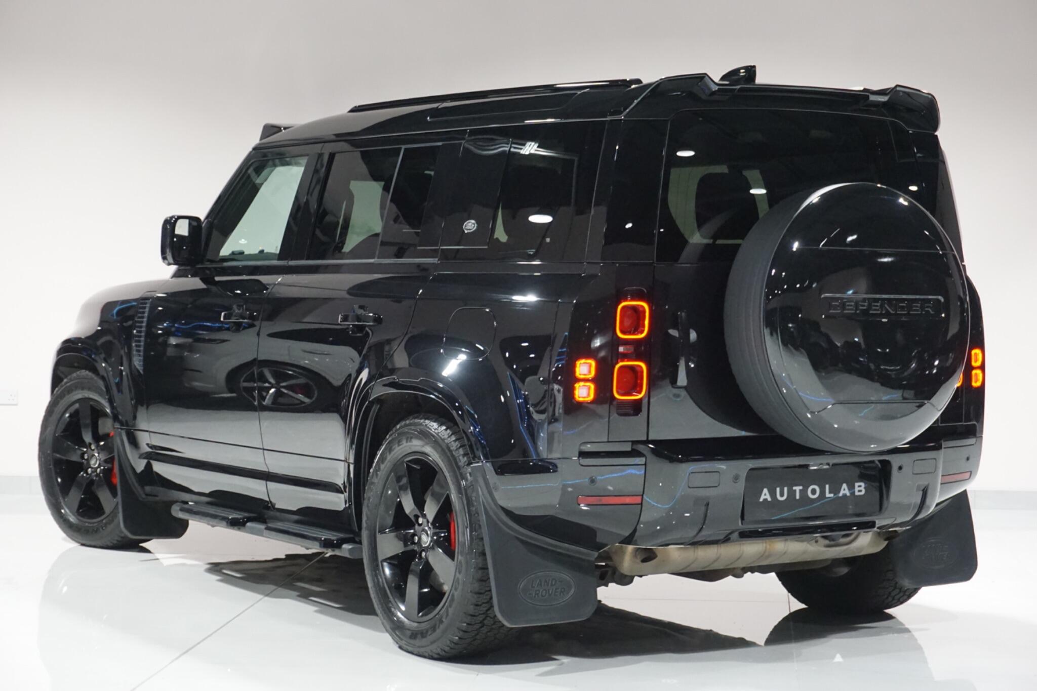 Land Rover Defender 110 2.0 P400e 15.4kWh XS Edition SUV 5dr Petrol Plug-in Hybrid Auto 4WD Euro 6 (s/s) (404 ps)